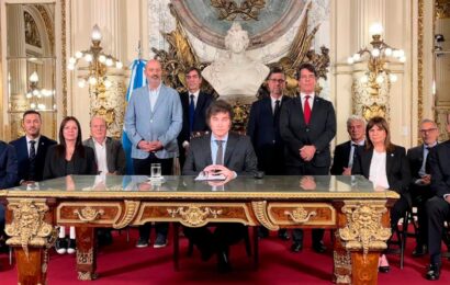Este viernes entra en vigencia el DNU, sin que la Justicia haya aceptado suspenderlo