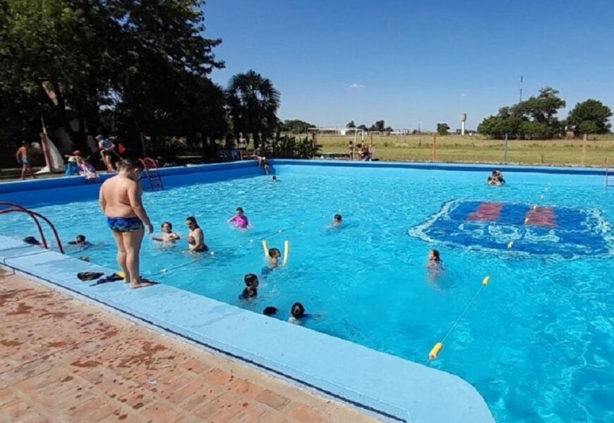 Unión de Carabelas celebra 35 años de su pileta Unión de Carabelas celebra 35 años de su pileta