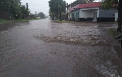 Hay 5 personas evacuadas en el cuartel de Bomberos