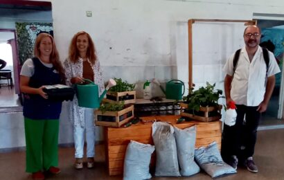 Entregan Kits de Huerta para escuelas rojenses