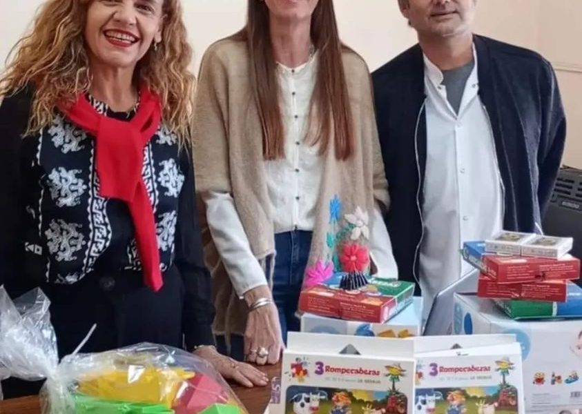 El Solar Feliz recibió elementos didácticos El Solar Feliz recibió elementos didácticos