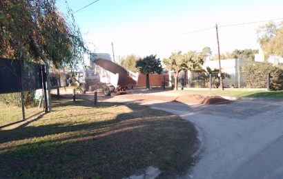 Servicios Urbanos repara calles de tierra