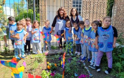 Esta mañana se celebró el 40º aniversario  del Jardín de Infantes N° 904 Alfonsina Storni