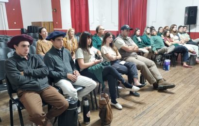 Taller de Orientación Vocacional, primer empleo y armado de CV
