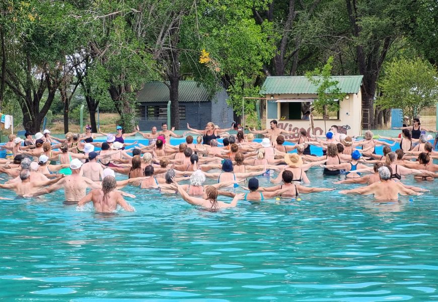 La colonia de adultos mayores «estrenó» la pileta del Club de Pescadores La colonia de adultos mayores «estrenó» la pileta del Club de Pescadores