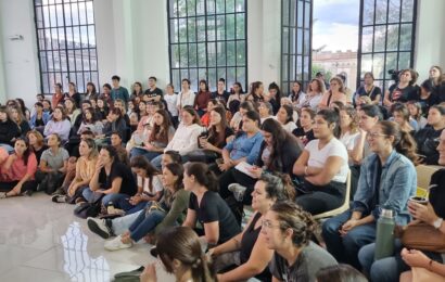 Enriquecedor encuentro y disertación sobre autismo en la ciudad de Rojas