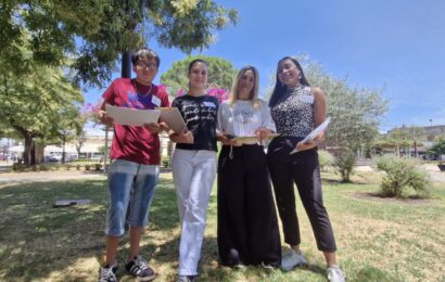 Nuestros promotores ambientales nos muestran la cantidad de materiales reciclables que solemos tener en casa