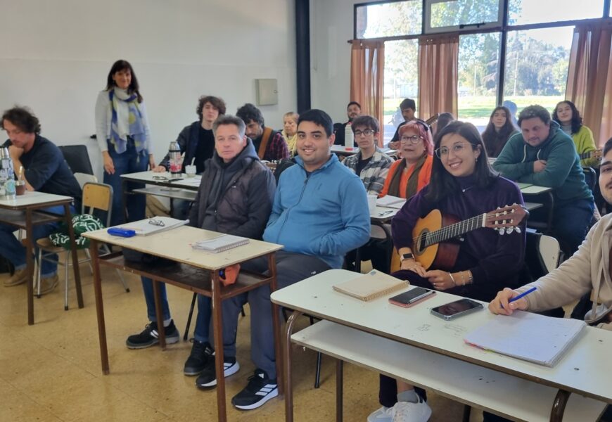 El Conservatorio Municipal de Música fue el escenario para un Taller de Escritura de Canciones El Conservatorio Municipal de Música fue el escenario para un Taller de Escritura de Canciones