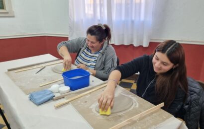 Empezó el segundo taller municipal de Cerámica del año