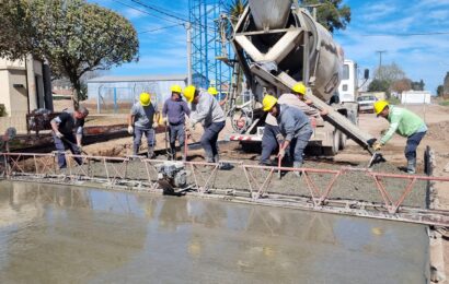 Avenida Trillo: Continúa la pavimentación Avenida Trillo: Continúa la pavimentación