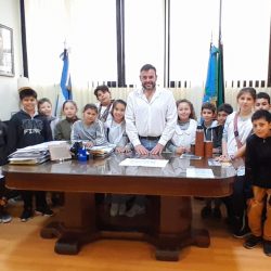 Visita de estudiantes secundarios a dependencias municipales Visita de estudiantes secundarios a dependencias municipales