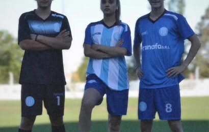 Argentino presentó su propia marca de indumentaria deportiva Argentino presentó su propia marca de indumentaria deportiva
