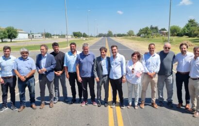 Salto: Axel Kicillof y Diego Pérez inauguraron la repavimentación de la RP Nº31 Salto: Axel Kicillof y Diego Pérez inauguraron la repavimentación de la RP Nº31