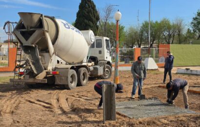 Plazoleta Almafuerte: Se inició intervención urbanística Plazoleta Almafuerte: Se inició intervención urbanística